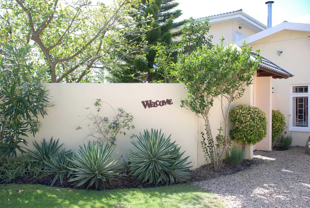 Mandalay Guest House Plettenberg Bay Εξωτερικό φωτογραφία